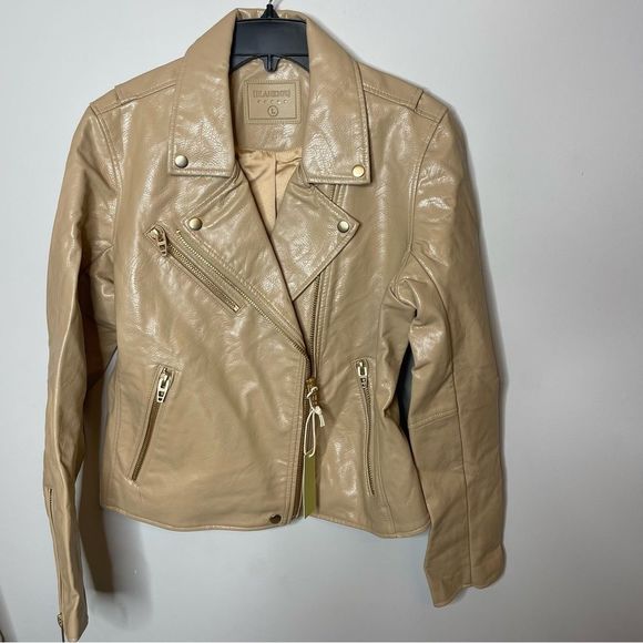New Blank NYC Natural light Cream color Vegan leather moto jacket gold hardware - Picture 5 of 11